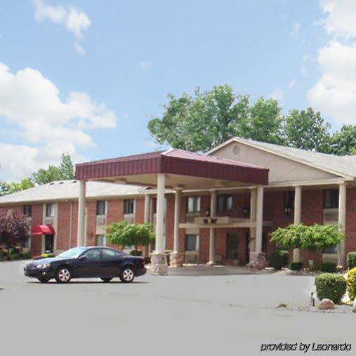Americas Best Value Inn & Suites - Bluffton Exterior photo